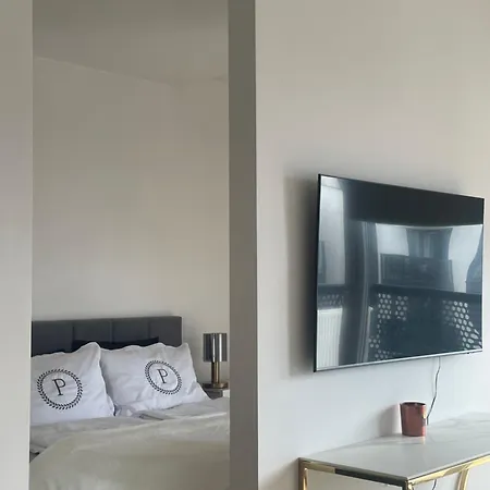 - Podskarbinska * Warsaw