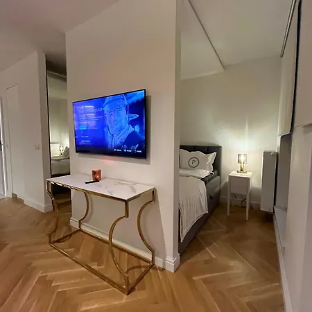 - Podskarbinska Apartman